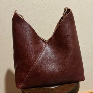 Portland Leather Small Naomi